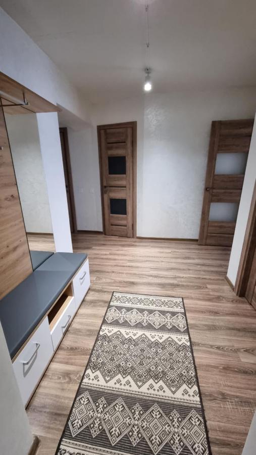 Apartment яровиця люкс *
