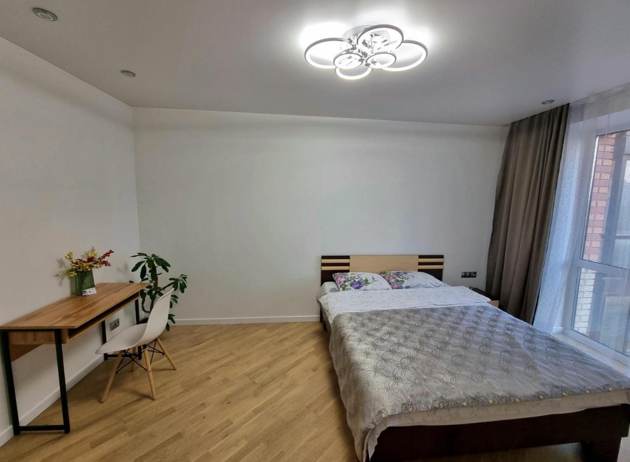 яровиця люкс Apartment