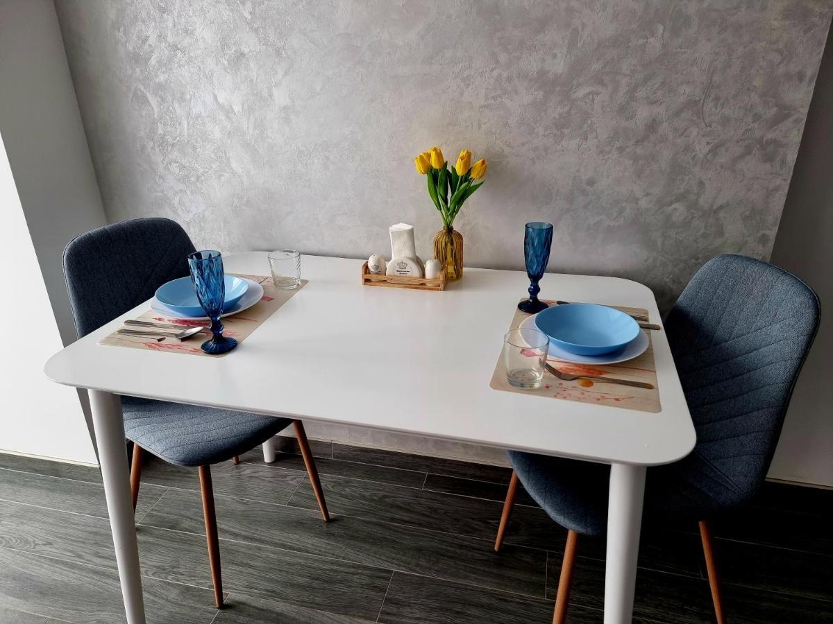 яровиця люкс Apartment *