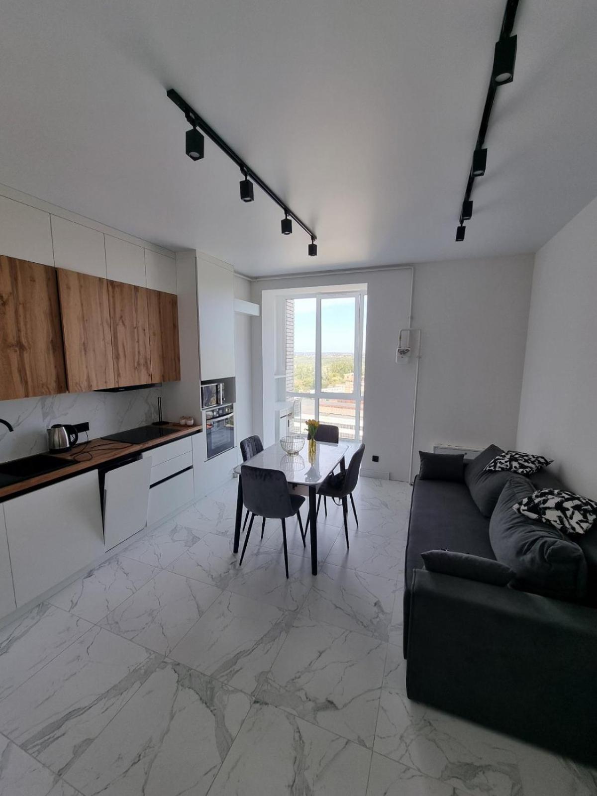 Apartment яровиця люкс